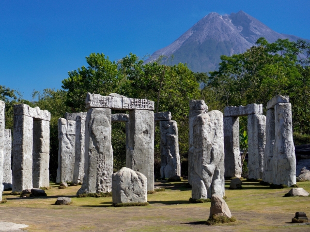 Stonehenge Merapi - foto 2